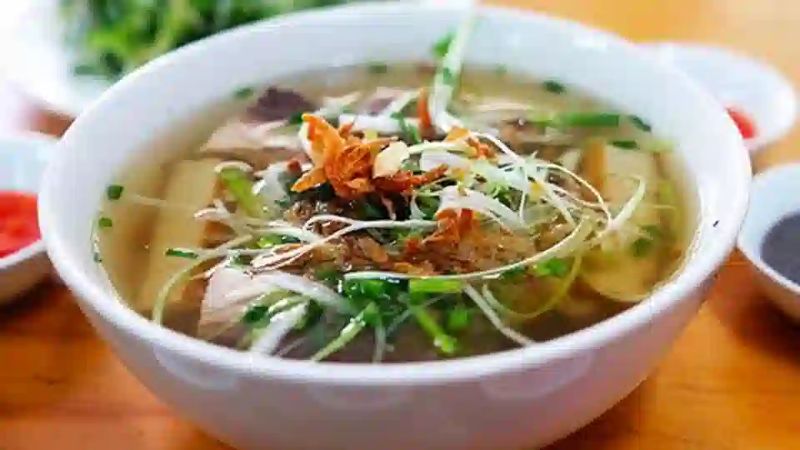 Bánh canh chả cá và cá dầm tại 9/6 đường số 2A 